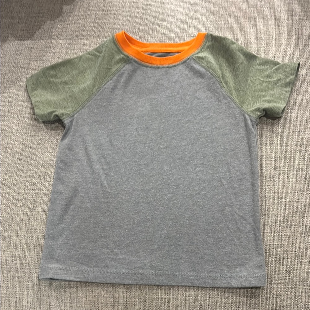 Cat & Jack Gray and Green Short Sleeve Tee